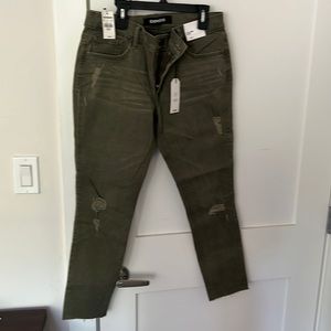 Express ankle legging mid rise. Size 6